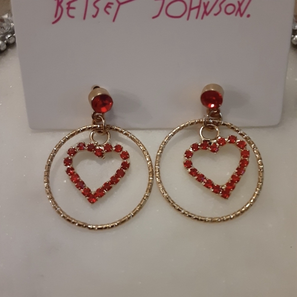 Crystal Rhinestone Heart & Pearl Chain Dangle Drop Earrings Love Valentine New - Picture 6 of 7